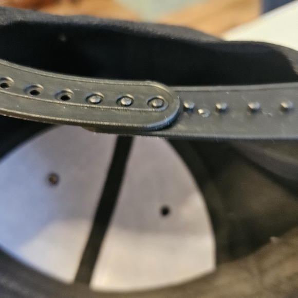 Bling snapback cap - Picture 4 of 4